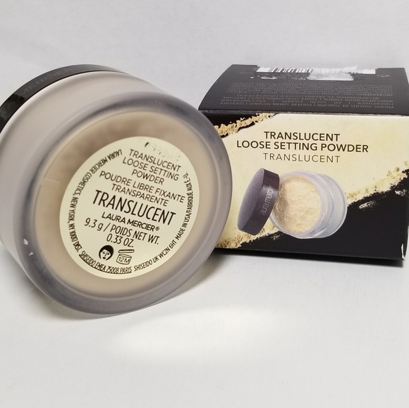 Laura Mercier Translucent Loose Setting Powder - Picture 3 of 3